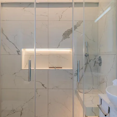 Seaview Escape * Perivolia